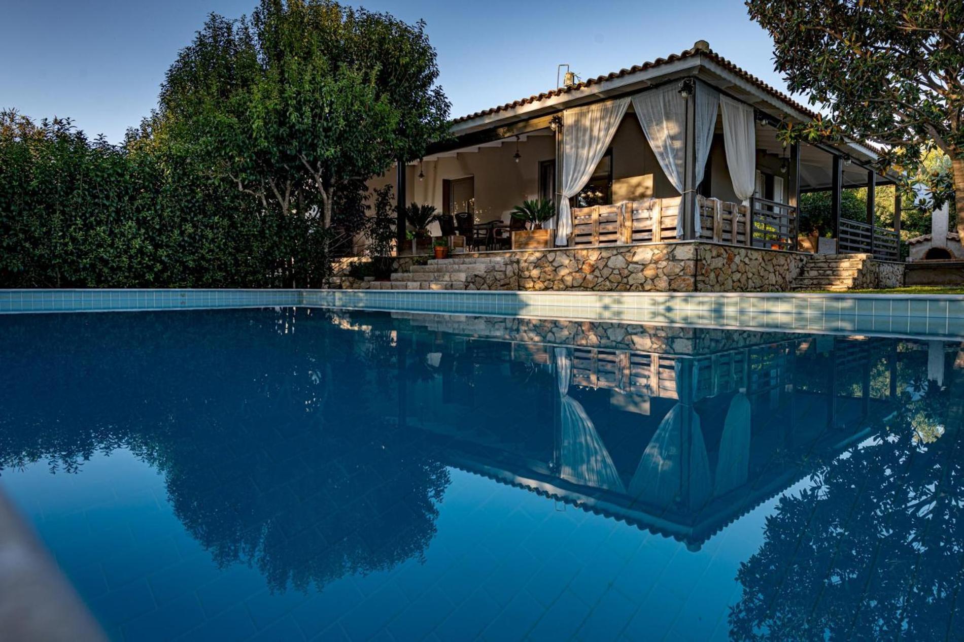 Eleonas Villa Fiolitis Luaran gambar
